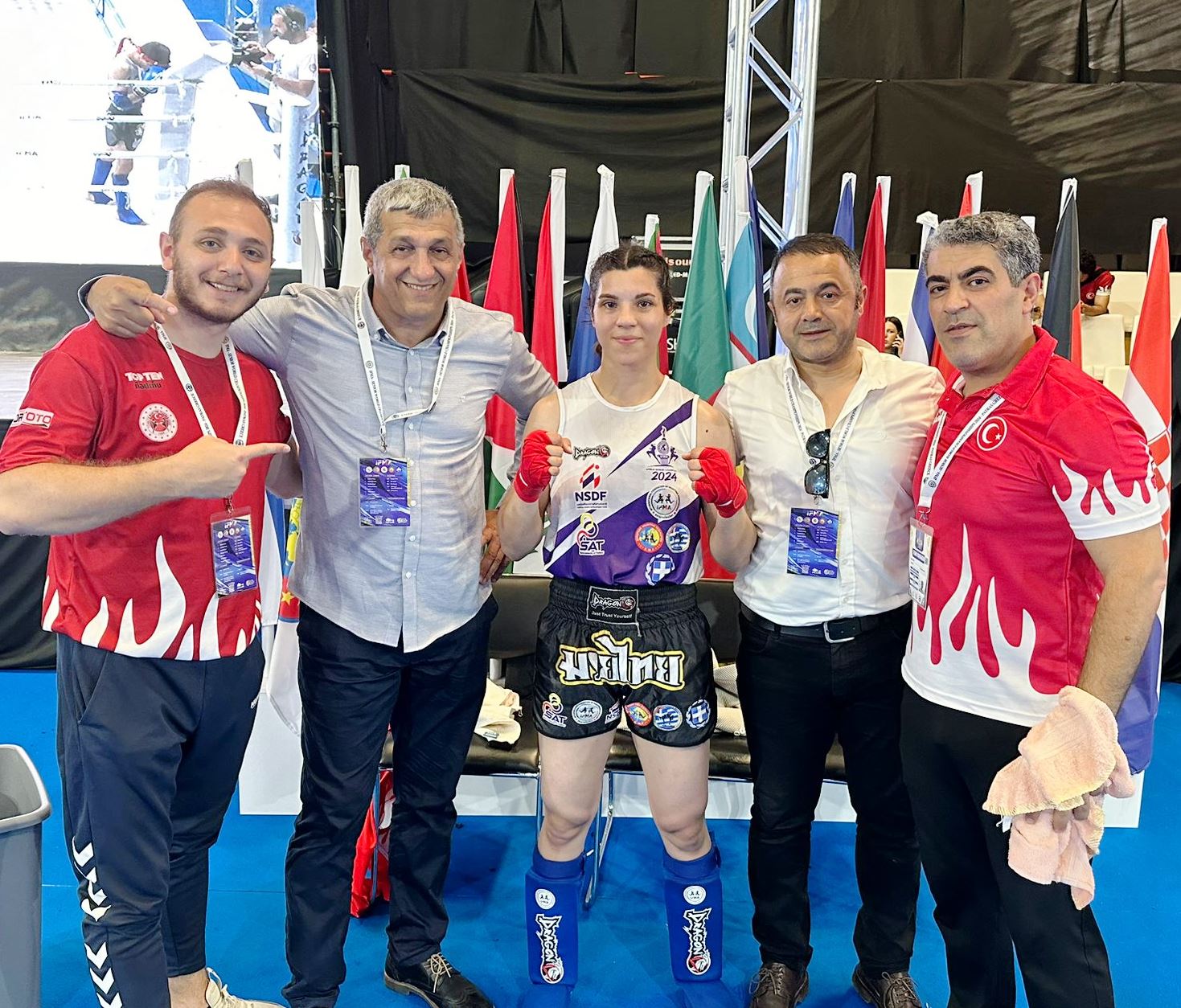 Muaythai'nin Parlayan Yıldızı: Kübra Kocakuş'un Zafer Yolculuğu